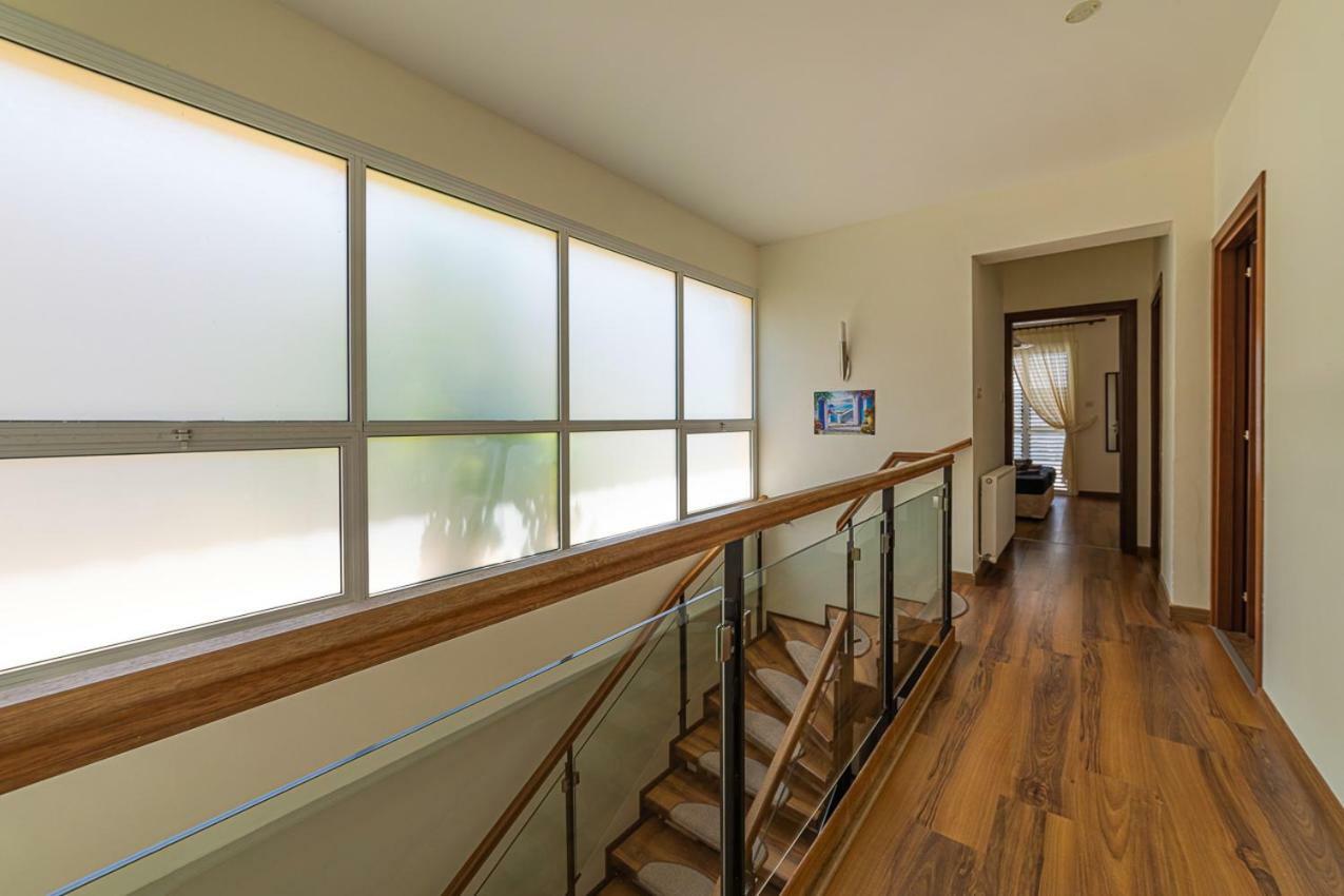 Villa Sunrise 11 Kólpos tón Korallíon Eksteriør bilde
